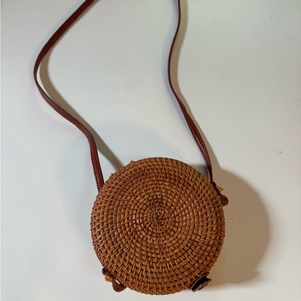 Tan Woven Crossbody Bag - Picture 4 of 4